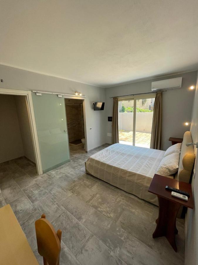 Casa Camere Pistis Assemini Eksteriør billede